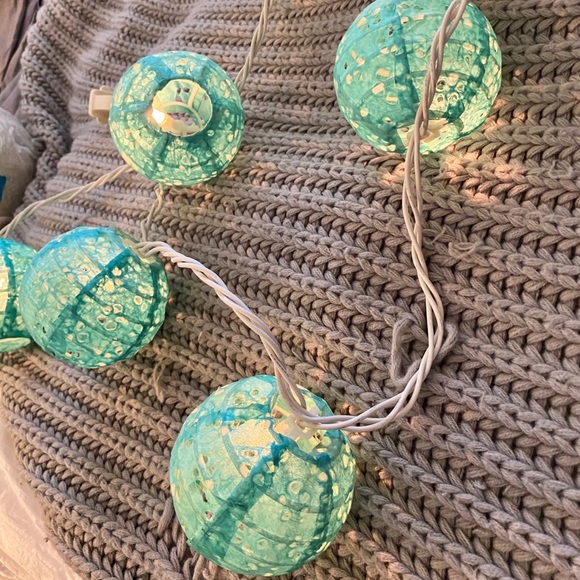 Blue Lantern Lights - Picture 3 of 4